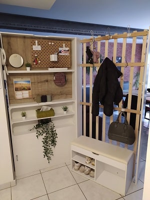 Upcycling d'un lit en meuble d'entrée par Aline Copin Réemploi d'un lit en meuble d'entrée